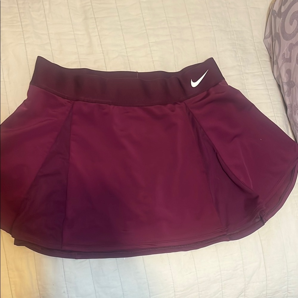 Nike purple tennis skirt L